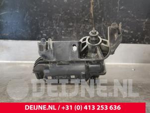 Gebruikte Handrem motor Cupra Born 58 Prijs € 42,35 Inclusief btw aangeboden door van Deijne Onderdelen Uden B.V.