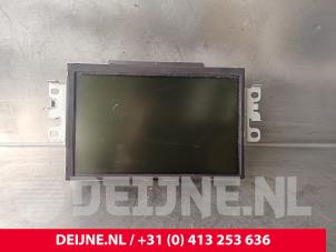 Gebruikte Display Interieur Volvo V40 (MV) 1.6 D2 Prijs € 350,00 Margeregeling aangeboden door van Deijne Onderdelen Uden B.V.