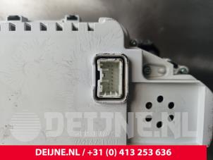 Volvo V40 Tacho - Kombiinstrument KM O221507 foto 3