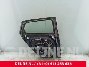 Volvo V40 Rear door 4-door, left O221512 photo 3