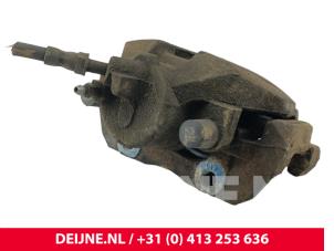 Volvo V40 Front brake calliper, left O221517 photo 3