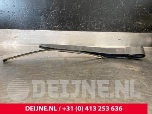 Volvo V90 Ruitenwisserarm achter O221651 foto 2