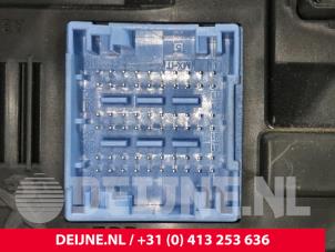 Peugeot Expert Body control computer O221661 photo 3