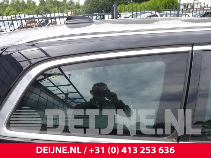 Volvo V60 Zusätzliches Fenster 4-türig rechts hinten O221700