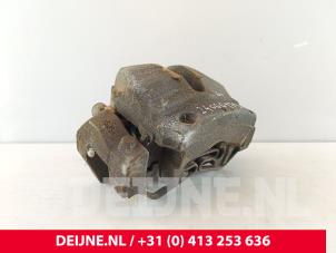 Volvo V60 Bremszange links vorne O221713 foto 2
