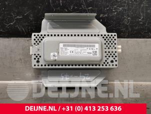 Gebruikte Radio module Tesla Model X EV AWD Prijs € 151,25 Inclusief btw aangeboden door van Deijne Onderdelen Uden B.V.