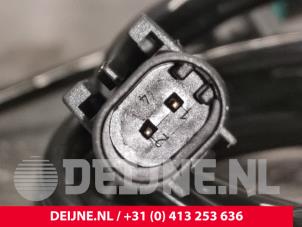 Mercedes Sprinter ABS Sensor O9990002242 photo 2
