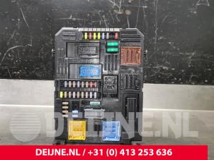 Gebruikte Computer Body Control Citroen Jumpy 2.0 Blue HDI 180 Prijs € 211,75 Inclusief btw aangeboden door van Deijne Onderdelen Uden B.V.