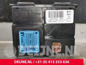 Gebruikte Central electronic module Citroen Jumpy 2.0 Blue HDI 180 Prijs € 121,00 Inclusief btw aangeboden door van Deijne Onderdelen Uden B.V.
