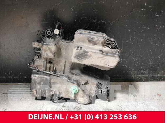 Citroen Jumpy Adblue tank O222032