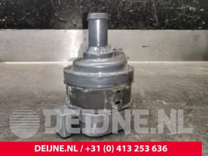 Volvo V60 Wasserpumpe O222070 foto 2