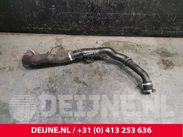 Gebruikte Intercooler Buis Ford Transit Custom 2.0 TDCi 16V Eco Blue 105 Prijs € 30,25 Inclusief btw aangeboden door van Deijne Onderdelen Uden B.V.