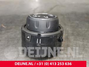 Citroen Jumpy ESP switch O222152 photo 2