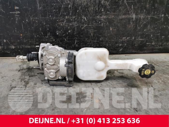 Gebruikte Rembol Tesla Model X EV AWD Prijs € 484,00 Inclusief btw aangeboden door van Deijne Onderdelen Uden B.V.