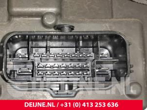 Tesla Model X Bremskraftverstärker O222164 foto 3