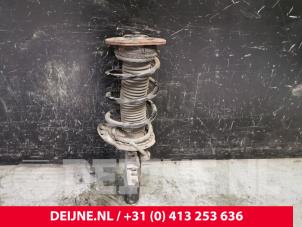 Volvo V60 Schokdemperpoot links-voor O222169 foto 3