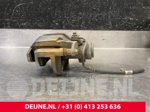 Tesla Model X Bremszange links hinten O222174 foto 2