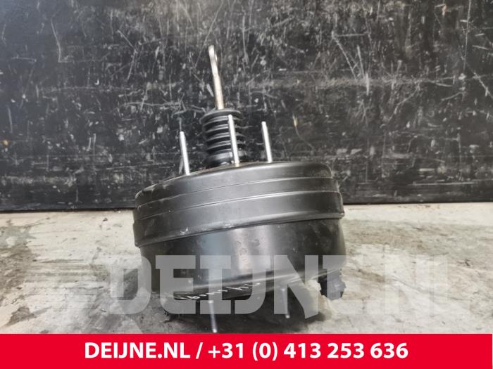 Gebruikte Rembekrachtiger Ford Transit Custom 2.0 TDCi 16V Eco Blue 105 Prijs € 84,70 Inclusief btw aangeboden door van Deijne Onderdelen Uden B.V.