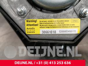 Volvo S60 Left airbag (steering wheel) O222210 photo 3