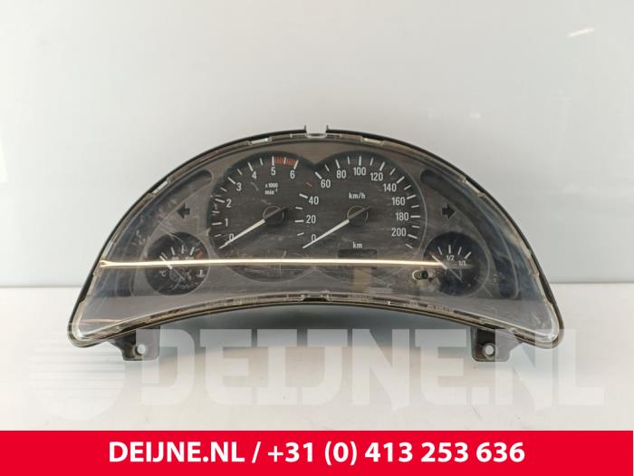 Opel Combo Kilometerteller KM O222339