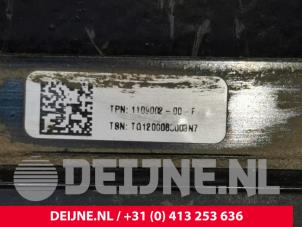 Tesla Model 3 Bash plate O222385 photo 3