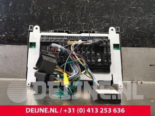 Mercedes Sprinter Radio O222420 foto 2