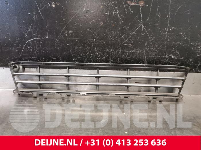 Volvo V70 Bumper Rooster O222422