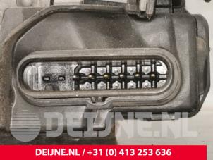 Volvo V90 Türschlossmechanik 4-türig rechts vorne O222435 foto 3