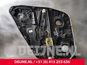 Volvo XC60 Ruitmechaniek 4Deurs rechts-achter O222494 foto 2