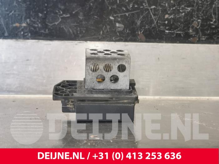 Volvo XC40 Kachel Weerstand O222502