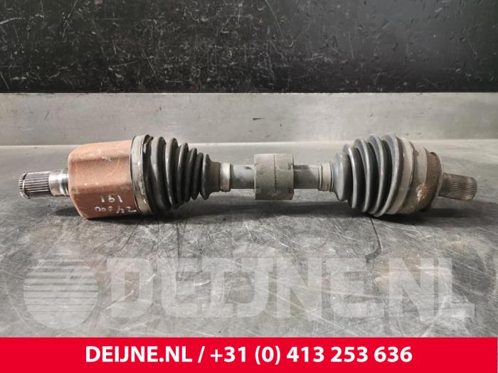 Gebruikte Steekas links-voor Volvo V60 I (FW/GW) 2.4 D6 20V AWD Twin Engine Plug-in Hybrid Prijs € 75,00 Margeregeling aangeboden door van Deijne Onderdelen Uden B.V.