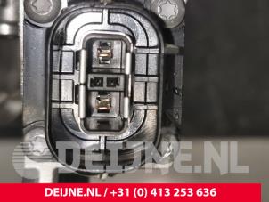 Volvo V60 DC/CD converter O222601 photo 3