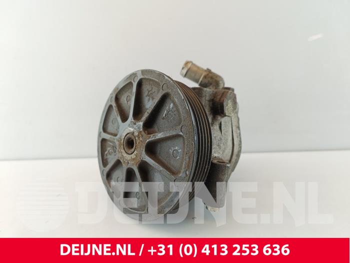 Stuurbekrachtiging Pomp van een Ford Transit Custom 2.0 TDCi 16V Eco Blue 170 2016