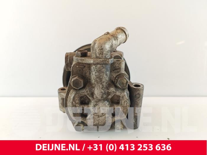 Stuurbekrachtiging Pomp van een Ford Transit Custom 2.0 TDCi 16V Eco Blue 170 2016