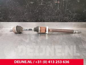 Gebruikte Steekas rechts-voor Volvo V40 (MV) 2.0 D2 16V Prijs € 100,00 Margeregeling aangeboden door van Deijne Onderdelen Uden B.V.