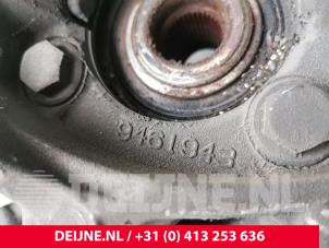 Volvo V70 Achsschenkel links vorne O222989 foto 3