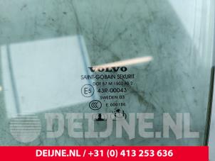 Volvo V70 Portierruit 4Deurs links-voor O223022 foto 3