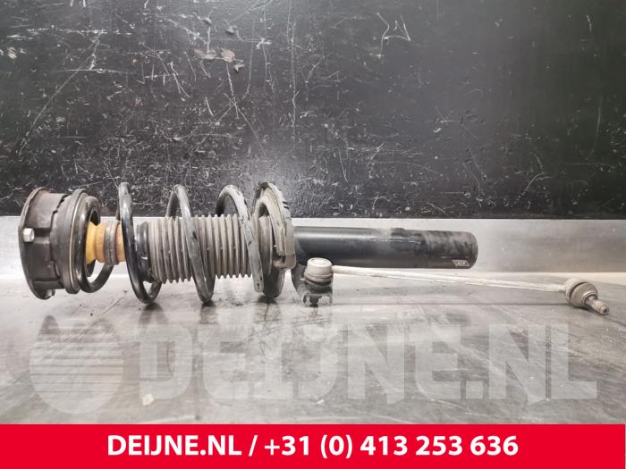 Volkswagen Caddy Stoßdämpferstrebe rechts vorne O223098