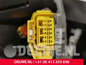 Volkswagen Caddy Lenkrad O223109 foto 3