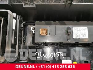 Citroen Jumpy Radiobedienings paneel O223110 foto 3