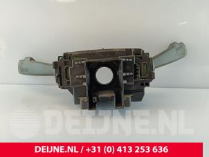 Volvo V60 Steering column stalk O223167 photo 3