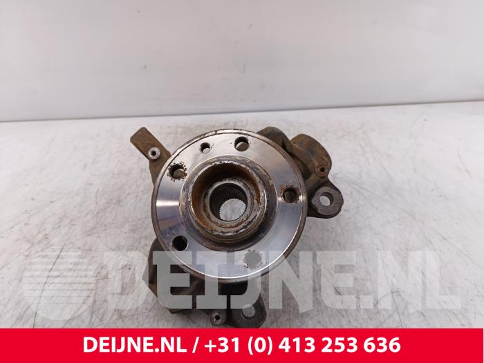 Volvo V60 Knuckle, front right O223175