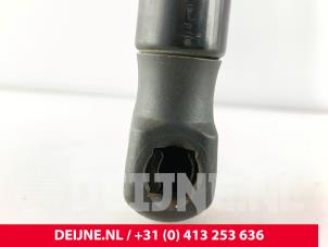 Volvo V60 Gasdämpfer Motorhaube links O223177 foto 3