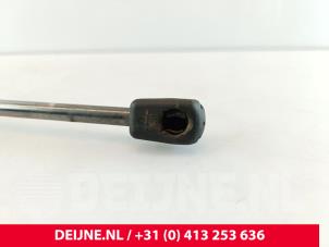 Volvo V60 Gasdemper rechts-achter O223179 foto 3