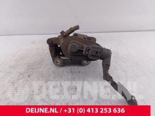 Volvo V60 Bremszange links hinten O223188 foto 3