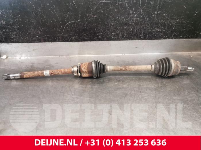 Gebruikte Steekas rechts-voor Fiat Doblo Cargo (263) 1.3 D Multijet Prijs € 90,75 Inclusief btw aangeboden door van Deijne Onderdelen Uden B.V.