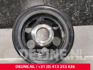 Gebruikte Krukas Poelie Ford Transit Custom 2.0 TDCi 16V Eco Blue 130 Prijs € 48,40 Inclusief btw aangeboden door van Deijne Onderdelen Uden B.V.