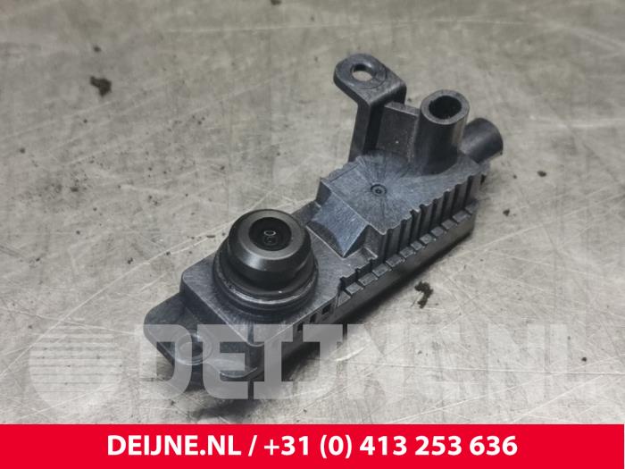 Tesla Model 3 Kamera Vorderseite O223827