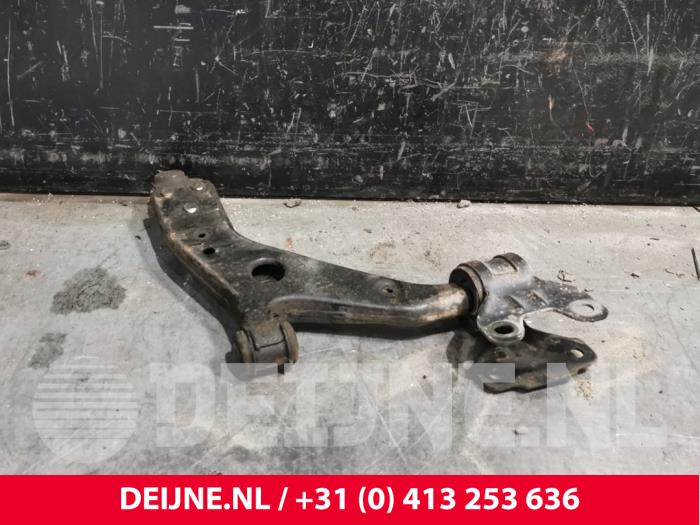 Ford Transit Connect Draagarm onder links-voor O223858