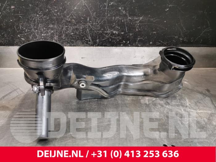 Volvo V40 Aanzuigslang Lucht O223873